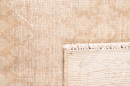 Close-up detail of 1972s Vintage rug from Iran / Persia showing Wool weave