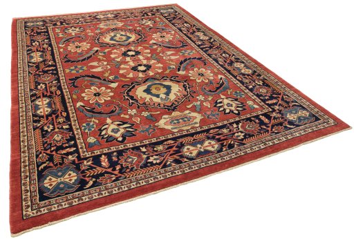 Corner detail of New Farahan rug showing border pattern and Wool pile