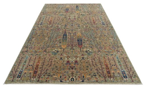 Surface texture of New Haj-jalili rug with natural Wool and intricate pattern