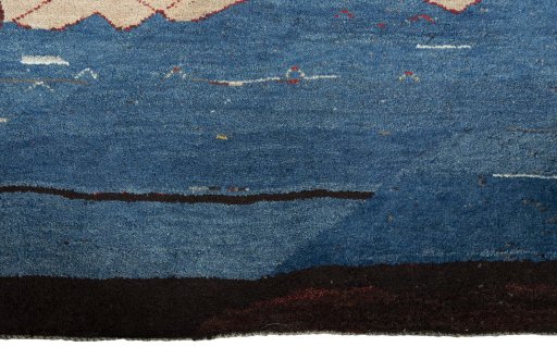 Central medallion detail of 2000s Persian Gabbeh rug from Pakistan