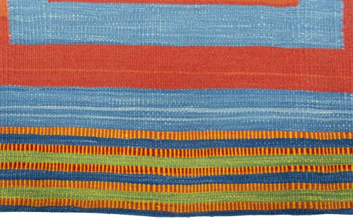 Central medallion detail of New Kilim Sofre rug from Turkey