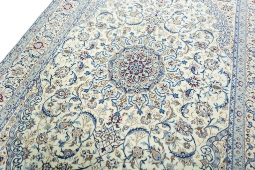 Backside of handmade 2000s Nain rug showing knot structure and weave density