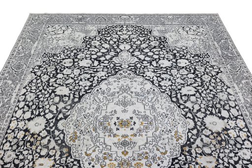Surface texture of 1990s Cashmere Silk rug with natural Silk and intricate pattern