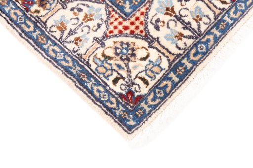 Central medallion detail of 2002s Nain Silk rug from Iran / Persia