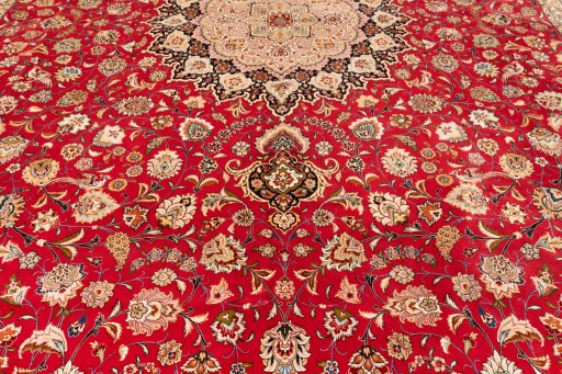 Close-up detail of 2020s Tabriz Silk rug from Iran / Persia showing Wool weave