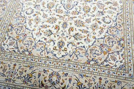 Close-up detail of 2000s Kashan rug from Iran / Persia showing Wool weave