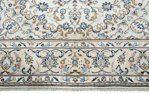 Full view of New Kashan rug from Iran / Persia, 304 × 200 cm in Beige tones