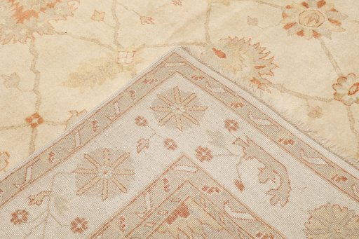 Close-up detail of New Oushak rug from India showing Wool weave