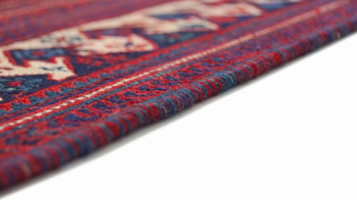 Central medallion detail of 1920s Sumakh rug from Iran / Persia