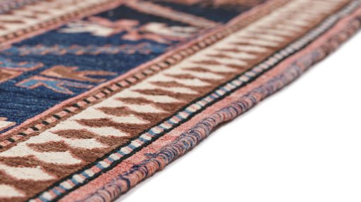 Central medallion detail of New Sumakh rug from Iran / Persia