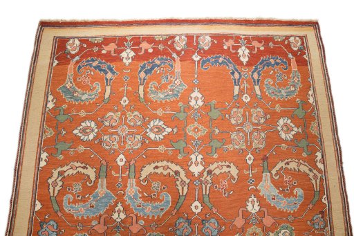 Surface texture of 1980s Sumakh rug with natural Wool and intricate pattern