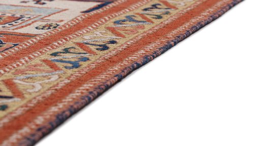 Central medallion detail of 1980s Sumakh rug from Iran / Persia