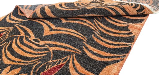 Close-up detail of New Farahan rug from Pakistan showing Wool weave