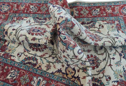 Full view of New Farahan rug from Pakistan, 207 × 151 cm in Beige tones
