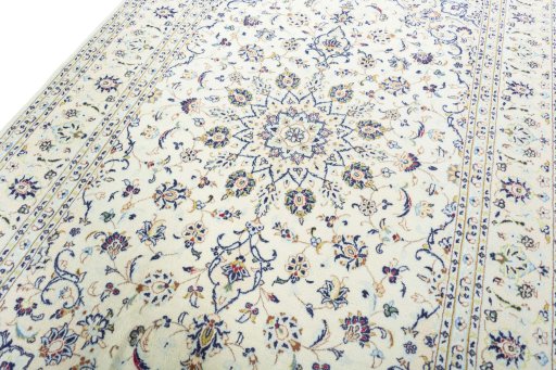 Backside of handmade New Kashan rug showing knot structure and weave density
