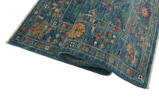 Close-up detail of New Farahan rug from Pakistan showing Wool weave