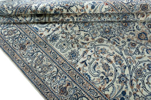 Close-up detail of 2000s Kashmar rug from Iran / Persia showing Wool weave
