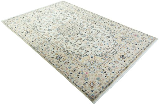 Close-up detail of New Kashan rug from Iran / Persia showing Wool weave