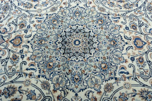 Central medallion detail of 2000s Kashmar rug from Iran / Persia