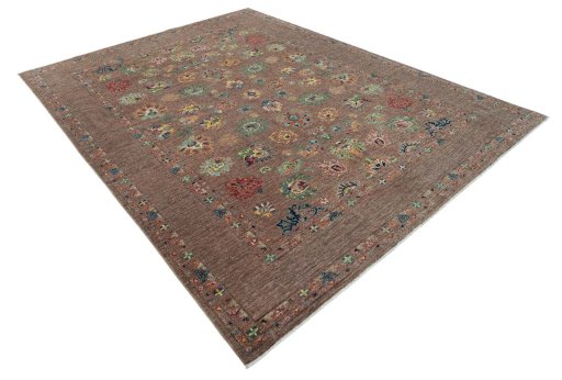Corner detail of New Farahan rug showing border pattern and Wool pile