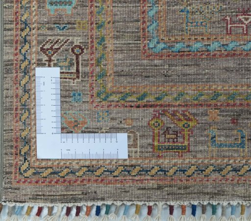 Corner detail of New Samarkand rug showing border pattern and Wool pile