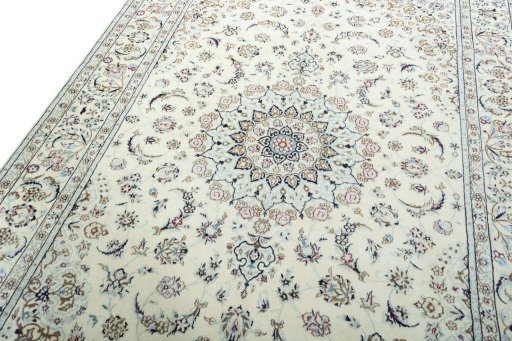 Backside of handmade 2000s Nain rug showing knot structure and weave density