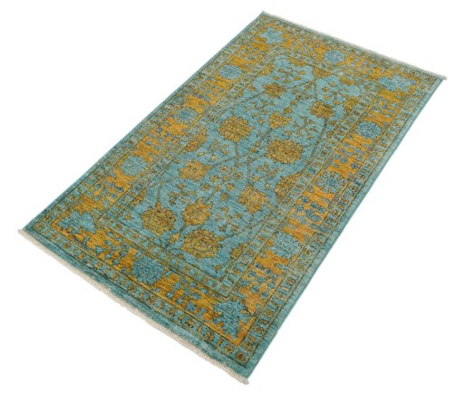Close-up detail of New Farahan rug from Pakistan showing Wool weave