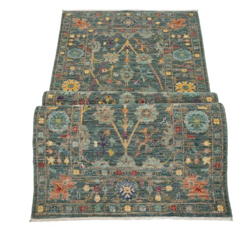 Central medallion detail of New Farahan rug from Pakistan