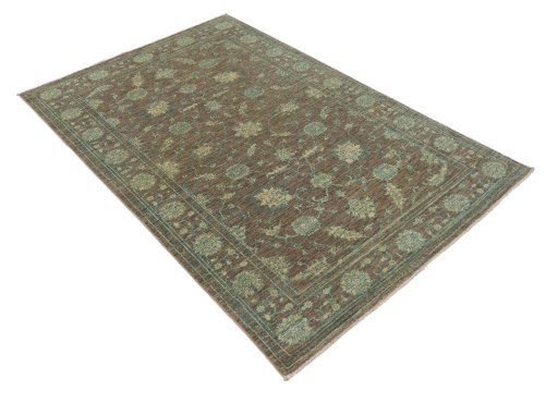 Corner detail of New Farahan rug showing border pattern and Wool pile