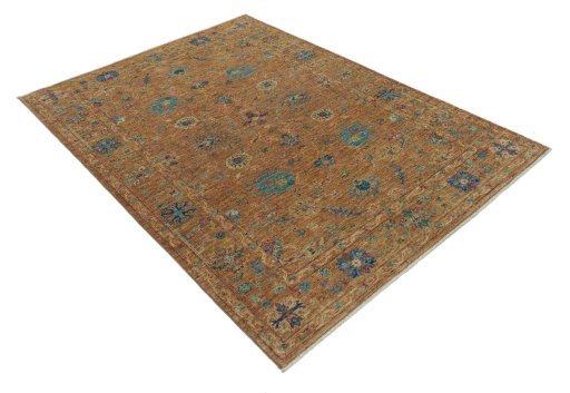 Corner detail of New Farahan rug showing border pattern and Wool pile