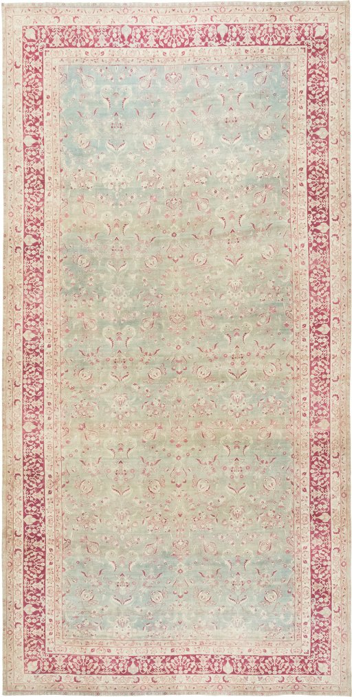 Full view of 1920s Farahan rug from Iran / Persia, 605 × 302 cm in Blue tones