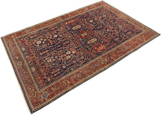 Corner detail of 1900s Farahan rug showing border pattern and Wool pile