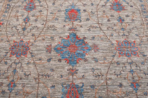 Central medallion detail of New Farahan rug from Pakistan