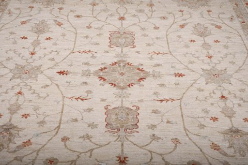 Backside of handmade New Farahan rug showing knot structure and weave density