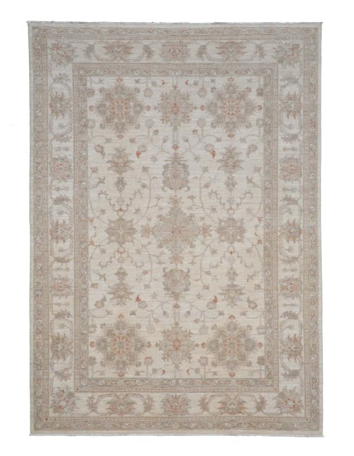 Full view of New Farahan rug from Pakistan, 234 × 167 cm in Beige tones