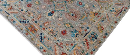Full view of New Farahan rug from Pakistan, 206 × 146 cm in Gray tones