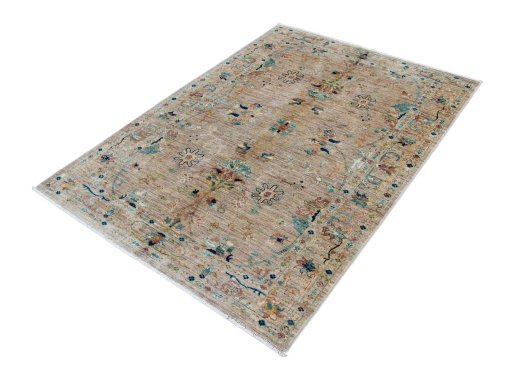 Corner detail of New Farahan rug showing border pattern and Wool pile