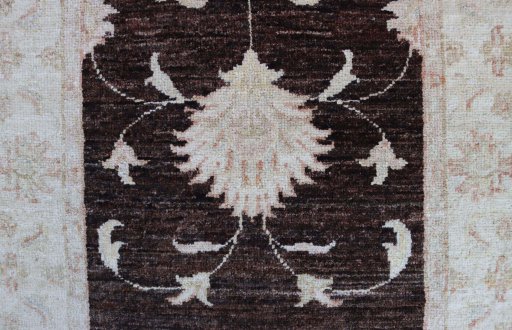 Close-up detail of New Farahan rug from Pakistan showing Wool weave