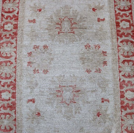 Central medallion detail of New Farahan rug from Pakistan