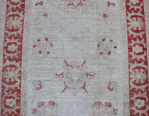 Central medallion detail of New Farahan rug from Pakistan