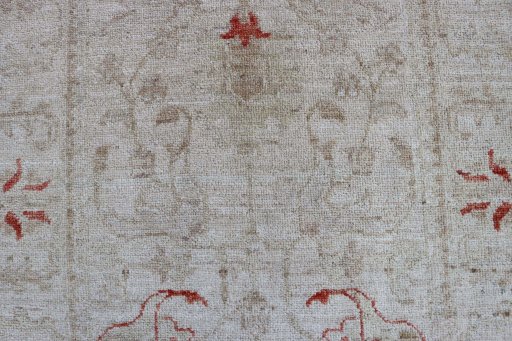 Close-up detail of New Farahan rug from Pakistan showing Wool weave