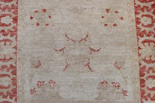 Close-up detail of New Farahan rug from Pakistan showing Wool weave