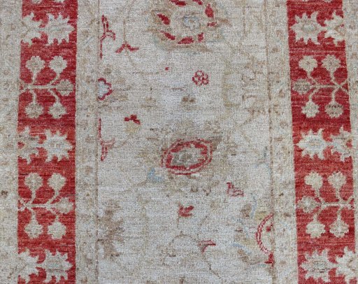Central medallion detail of New Farahan rug from Pakistan