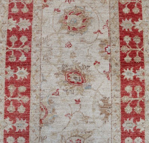 Central medallion detail of New Farahan rug from Pakistan