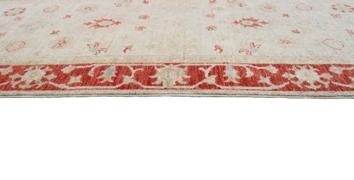 Close-up detail of New Farahan rug from Pakistan showing Wool weave