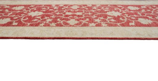 Close-up detail of New Farahan rug from Pakistan showing Wool weave