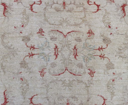 Central medallion detail of New Farahan rug from Pakistan