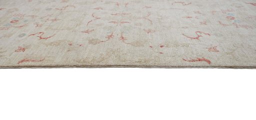 Close-up detail of New Farahan rug from Pakistan showing Wool weave