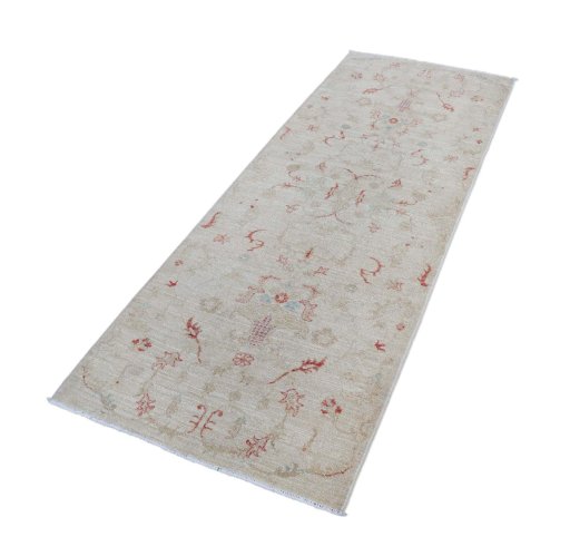 Corner detail of New Farahan rug showing border pattern and Wool pile