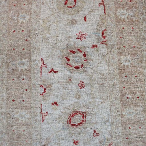 Central medallion detail of New Farahan rug from Pakistan